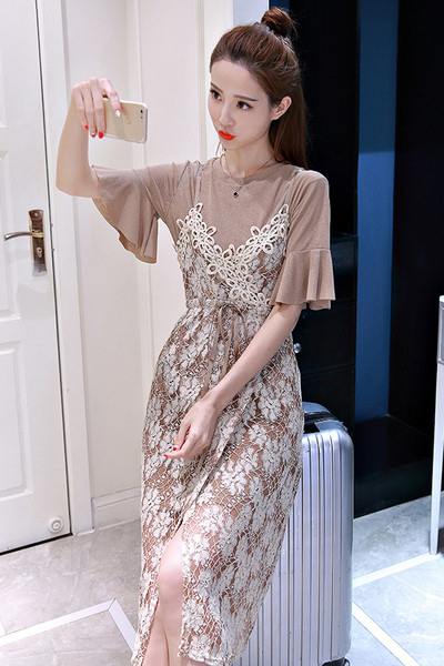 Η τρέχουσα άνοιξη και το καλοκαίρι το μοντέλο δαντέλα φόρεμα από 2 μέρη