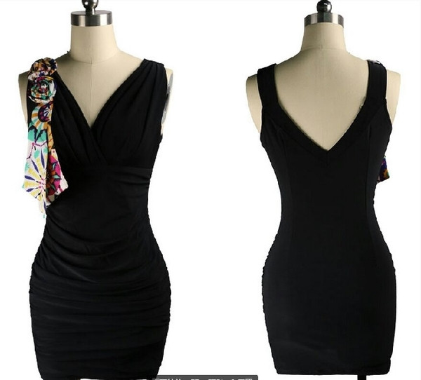 Καθημερινά σέξι κοντό φόρεμα σε έντονα χρώματα