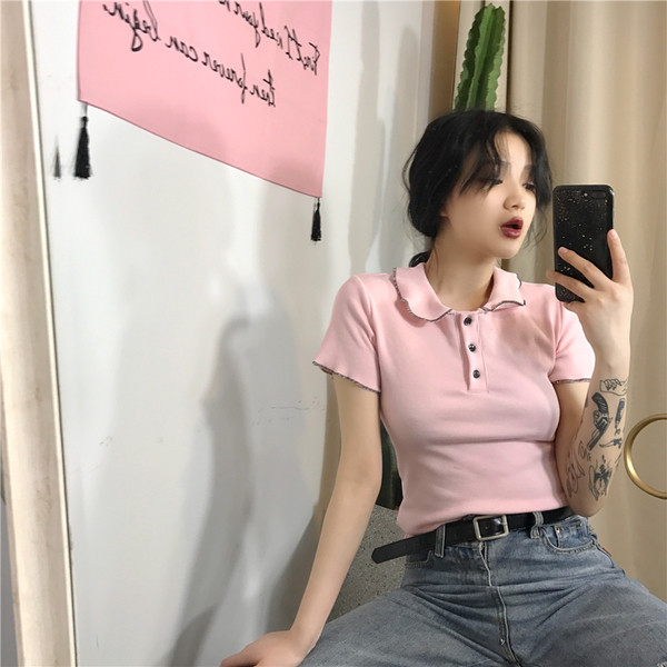 Πολύ κομψό κυρίες T-shirt με κοντά μανίκια και ζιβάγκο - 2tsvyata