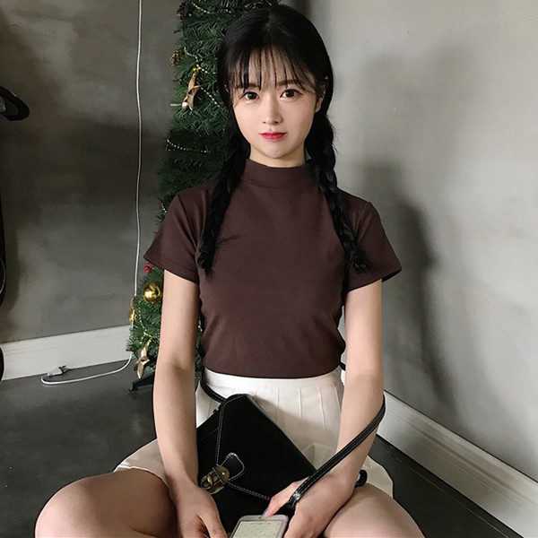 Πολύ ευγενική κυρία καθημερινή μπλούζα με κοντά μανίκια - 4tsvyata