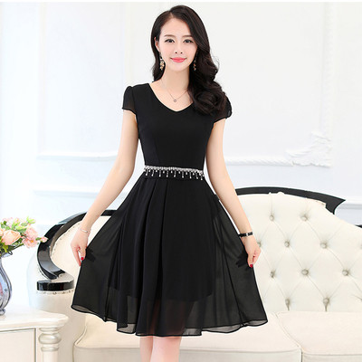 Κομψό βράδυ κυρίες φόρεμα σε δύο μοντέρνα χρώματα