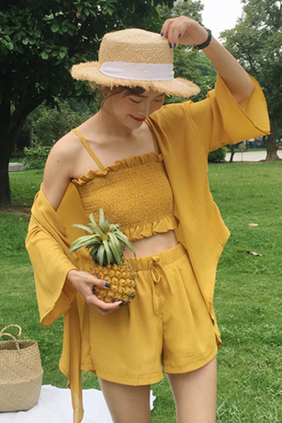 Μεγάλη κυρίες που από τρία μέρη, σε τέσσερα διαφορετικά χρώματα