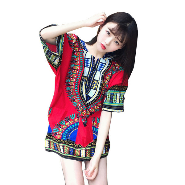 Τύπος μπλούζα πουκάμισο Πολύ ενδιαφέρουσα κυρία σε ανατολίτικο στυλ