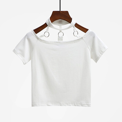 Καθημερινά κυρίες μπλούζα με κοντά μανίκια και ενδιαφέρον γύρω από ιμάντες με μεταλλικά διακοσμητικά