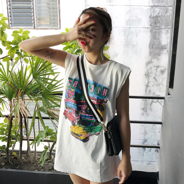 Πολύ ενδιαφέρον κυρίες μακρύ αμάνικη μπλούζα - στυλ τουνίκ με χρωματιστά εκτύπωσης