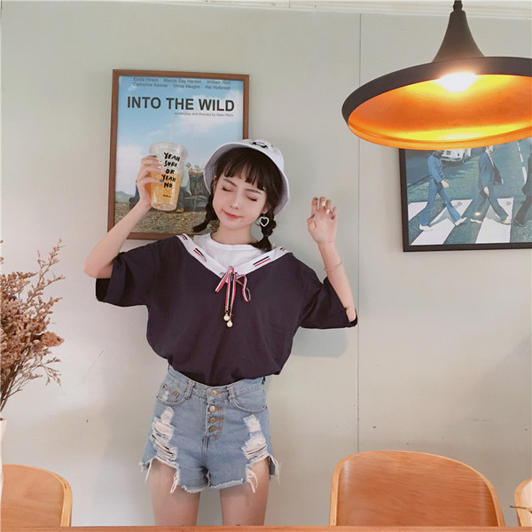 Ασυνήθιστη πουκάμισο μοτίβο με μεγάλη συνδέσεις και να γεμίσει