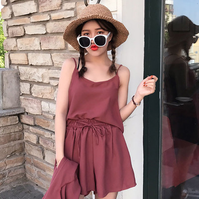 το καλοκαίρι σύνολο Πολλές κομψό γυναικών από τρία μέρη