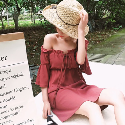 ευρύ φόρεμα πολύ μαλακό και άνετο κυρίες με έναν ώμο κατάλληλο για τις ζεστές μέρες του καλοκαιριού