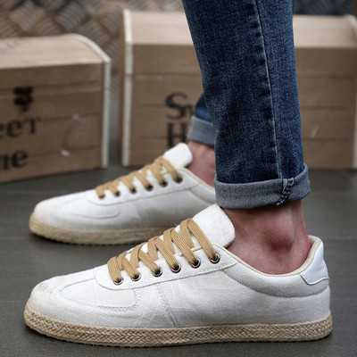 Πολύ κομψά και άνετα ανδρικά αθλητικά παπούτσια σε διάφορα χρώματα και σχέδια