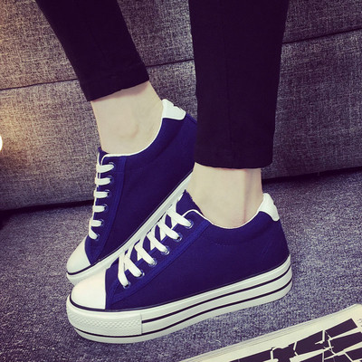 Πολύ κομψά και άνετα καθημερινά γυναικεία πάνινα παπούτσια σε πλατφόρμα 5 εκ. Σε ποικιλία χρωμάτων