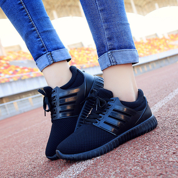 Γυναικεία αναπνεύσιμα και πολύ ελαφριά πάνινα παπούτσια - 2 χρώματα