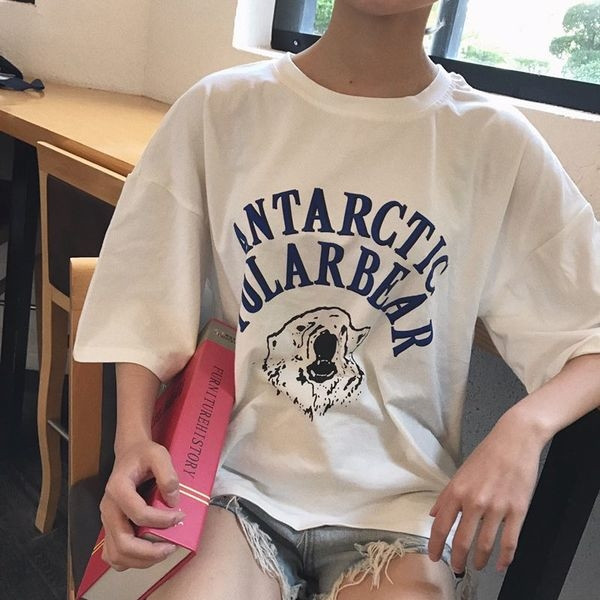 Ευρεία κυρίες T-shirt και εικονογράφησης - Πολική αρκούδα