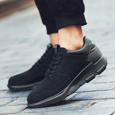 Κομψά ανδρικά αθλητικά πάνινα παπούτσια με πολύ ενδιαφέρον σχήμα σόλας σε ποικιλία χρωμάτων και μοτίβων