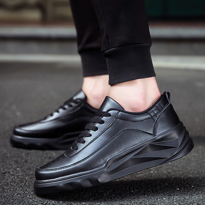 Κομψά ανδρικά αθλητικά πάνινα παπούτσια με πολύ ενδιαφέρον σχήμα σόλας σε ποικιλία χρωμάτων και μοτίβων