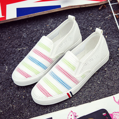 Supersvezhi κυρίες Ψημένα καθημερινά mokasinki