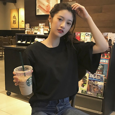 Καθαρίστε μεγάλη κυρίες T-shirt σε διάφορα χρώματα