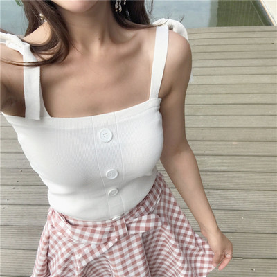 Φρέσκα καλοκαίρι σετ από τρία μέρη - φούστα, οροφή της δεξαμενής και ένα λεπτό μπουφάν