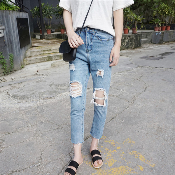 Μοντέρνα γυναικεία τζιν  Boyfriend 