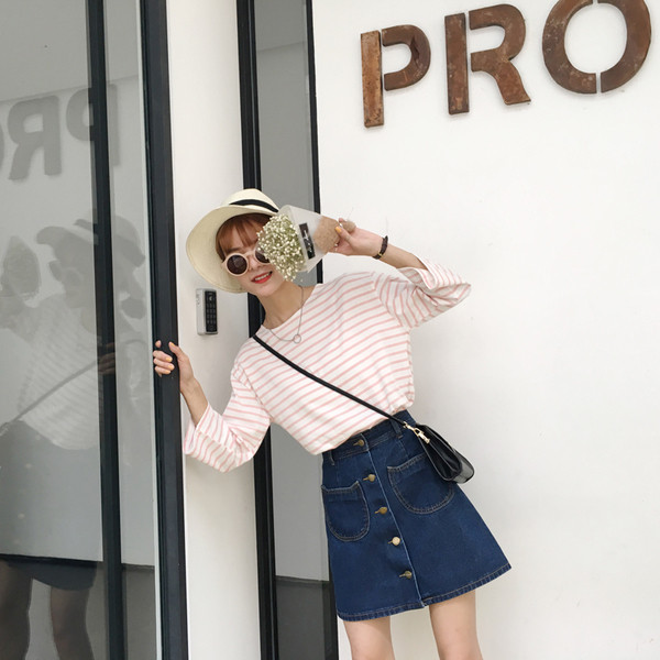 Πολλά φρέσκα κυρίες τζιν φούστα σε στυλ ρετρό