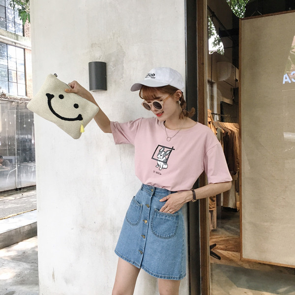 Πολλά φρέσκα κυρίες τζιν φούστα σε στυλ ρετρό