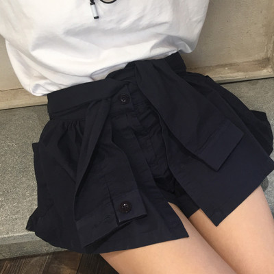 Πολλά φρέσκα κυρίες καλοκαίρι δύο μέρη