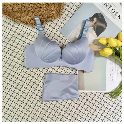 Κομψό κυρίες λεπτό σετ σουτιέν σε μια ποικιλία χρωμάτων