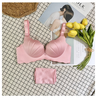 Κομψό κυρίες λεπτό σετ σουτιέν σε μια ποικιλία χρωμάτων