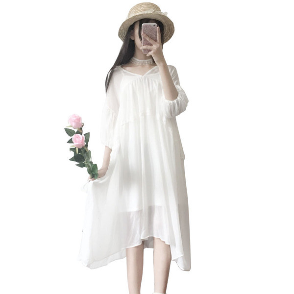 Εξαιρετικά απαλό και όμορφο ύφασμα καθημερινό φόρεμα με obrazno V-λαιμόκοψη