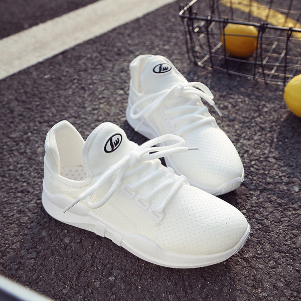 Άνετα και αναπεύσιμα γυναικεία παπούτσια  σε 3 διαφορετικά χρώματα και μοτίβα