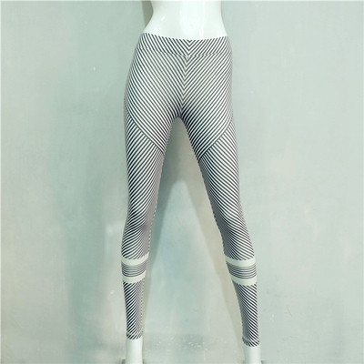 Μεγάλη άθλημα για τις γυναίκες ριγέ κολάν