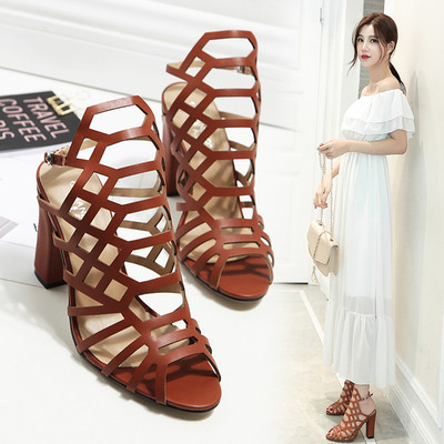 Κομψή σανδάλια Ρωμαϊκή στυλ ψηλοτάκουνα σε διάφορα χρώματα