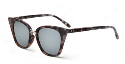 Κομψό κυρίες γυαλιά με ενδιαφέροντα καρέ - πολλά διαφορετικά μοντέλα