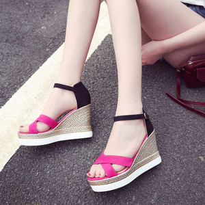 Μεγάλη πολύχρωμο κυρίες σανδάλια υψηλής πλατφόρμα - 8 χρώματα