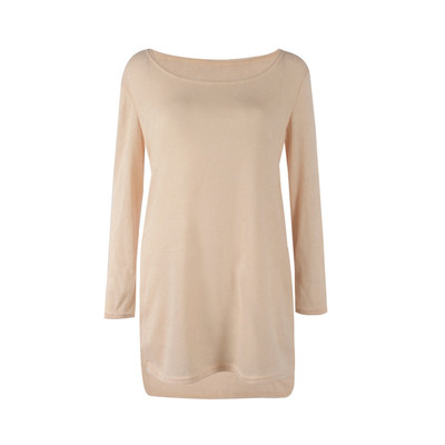 Πολύ ευγενής κυρίες μπλούζα τύπου χιτώνα με μακριά μανίκια και πολύ ενδιαφέρουσα φερμουάρ και στις δύο πλευρές