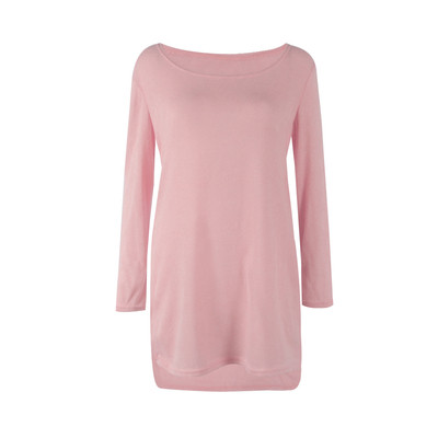 Πολύ ευγενής κυρίες μπλούζα τύπου χιτώνα με μακριά μανίκια και πολύ ενδιαφέρουσα φερμουάρ και στις δύο πλευρές