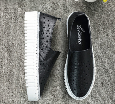 Εξαιρετικά άνετα παπούτσια γυναικών - κατάλληλο για τις ζεστές μέρες του καλοκαιριού