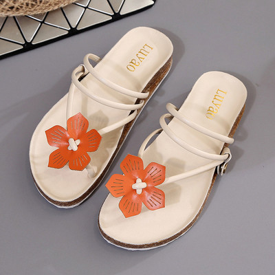 Симпатични дамски сандали с тънки каишки и цветенце