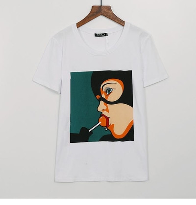 Sport-κομψές κυρίες T-shirt με κοντά μανίκια ενδιαφέρον σφραγίδα