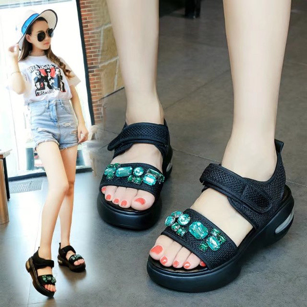 Κομψό κυρίες περιστασιακή σανδάλια με πολύ όμορφη λαμπερά βότσαλα