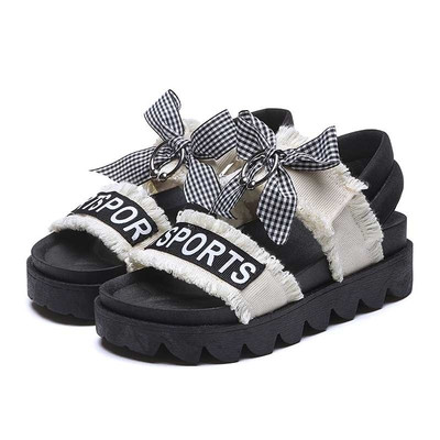 Κομψό κυρίες σανδάλια με κορδέλα κατάλληλο για τη ζωή