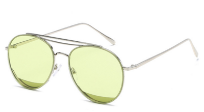 γυαλιά ηλίου Πολύ ενδιαφέρουσα και κομψό γυναικών μοντέλο Aviator