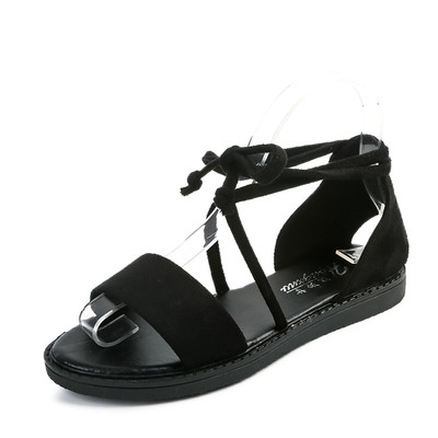 Κομψό κυρίες σανδάλια σε μαύρο και καφέ με διασυνδέσεις