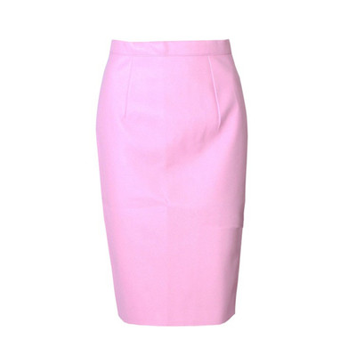 Μια μεγάλη καθημερινή κυρίες φούστα σε μια ποικιλία χρωμάτων