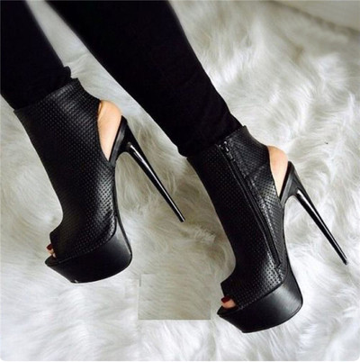 Екстравагантни черни дамски обувки на висок 16 сантиметров ток