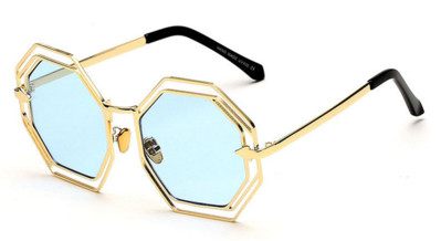 Πολύ ενδιαφέρουσα και πολύ κομψό κυρίες γυαλιά ηλίου με ενδιαφέρον τα γυαλιά