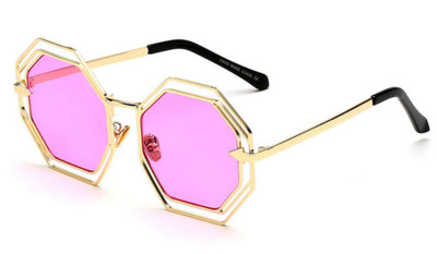 Πολύ ενδιαφέρουσα και πολύ κομψό κυρίες γυαλιά ηλίου με ενδιαφέρον τα γυαλιά