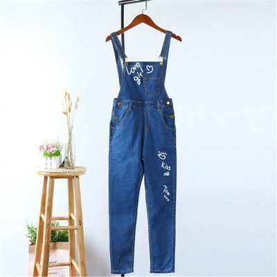 Πολύ κομψό απλό jumpsuit τζιν