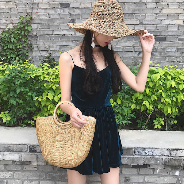 σουέτ φόρεμα κομψό κυρίες με γυμνή πλάτη