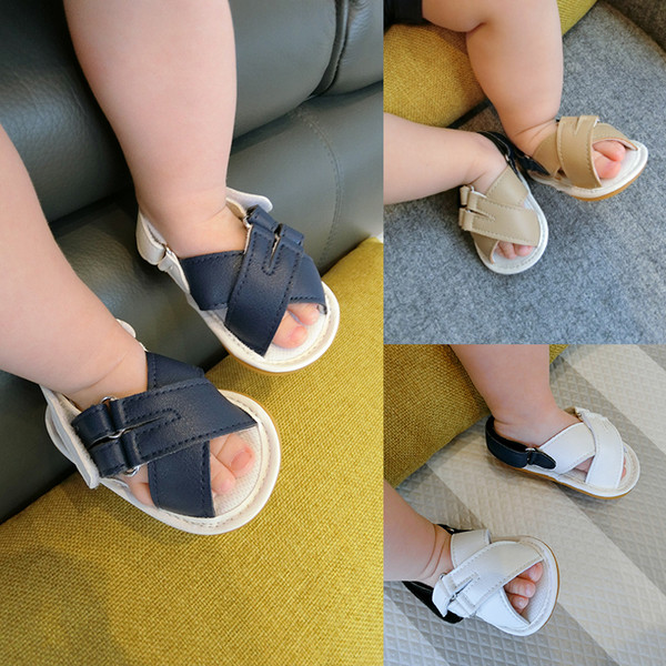 Γλυκό Παιδικά σανδάλια αγόρια σταυρό ιμάντες σε μπλε, λευκό και μπεζ