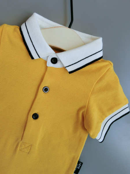 Παιδικό μπουστάκι  με κοντά μανίκια και κολάρο